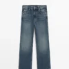 Mid-Rise Cropped Flare Fit Jeans