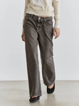 Straight-Leg Low-Rise Jeans